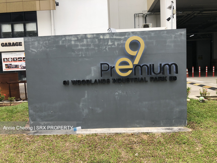 E9 Premium (D27), Factory #436934411